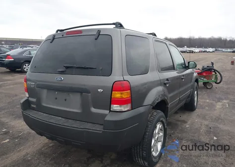 2006 Ford Escape Xlt/Xlt Sport z USA, uszkodzony, nr VIN 1FMYU03116KA87086